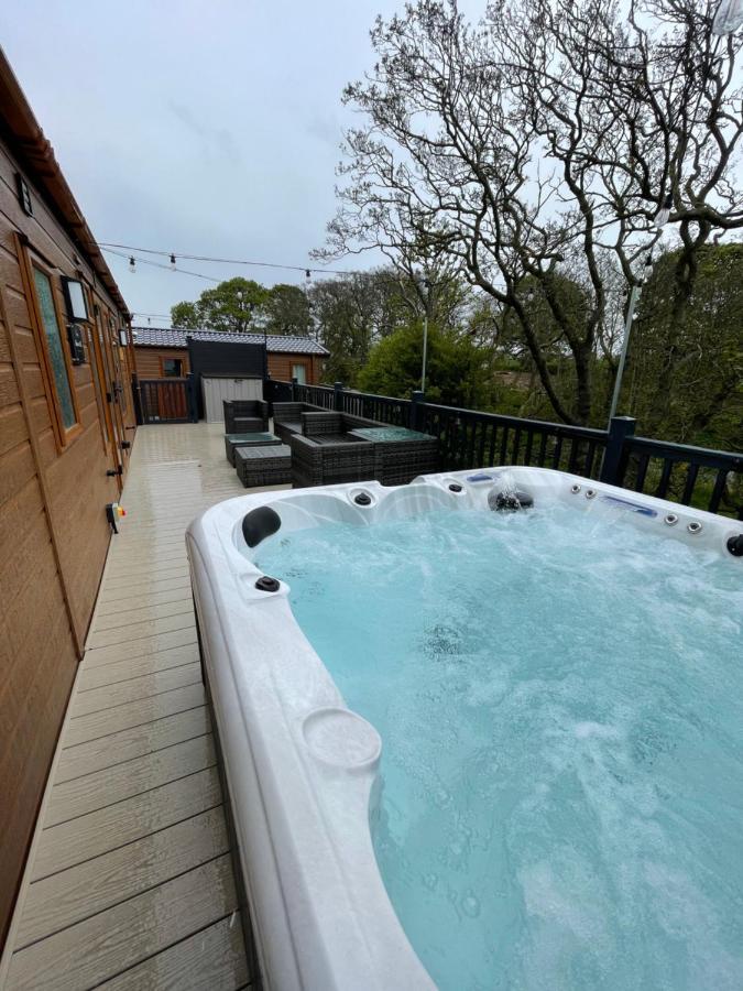Boggy Creek - Lodge With Hot Tub Felton  Eksteriør bilde
