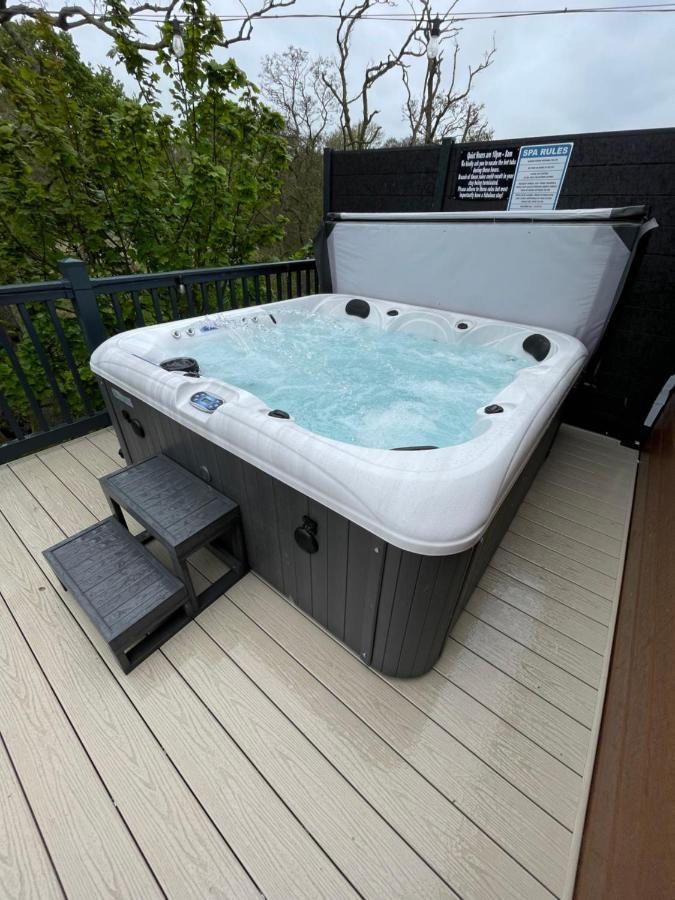 Boggy Creek - Lodge With Hot Tub Felton  Eksteriør bilde